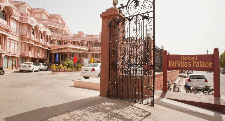 Hotel Raj Vilas Palace, Bikaner 2